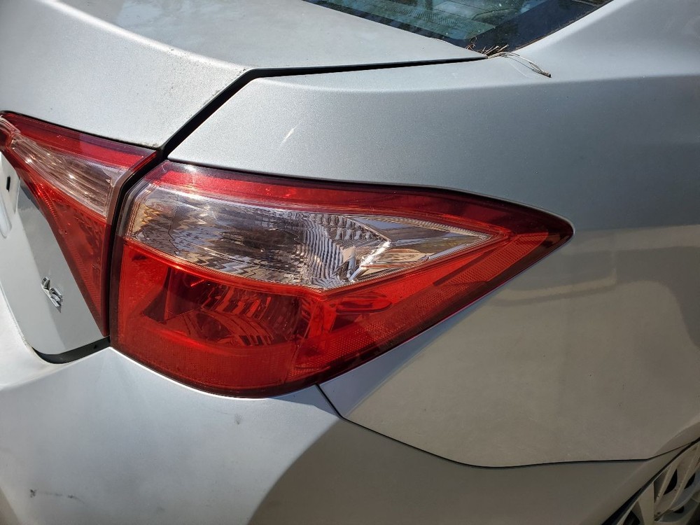 Used Headrest fits: 2018 Toyota Corolla Grade A