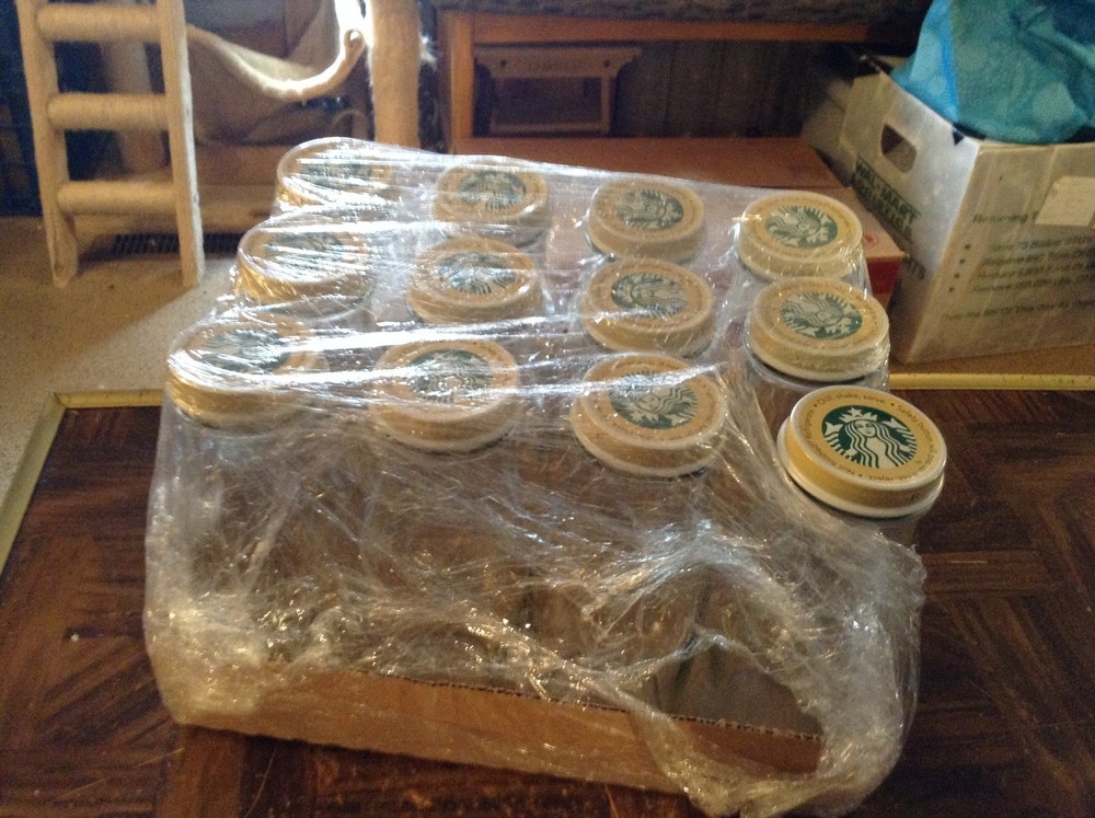 clear glass bottles with screw on lids