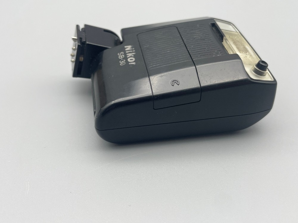 Nikon Speedlight SB-30 Shoe Mount Flash