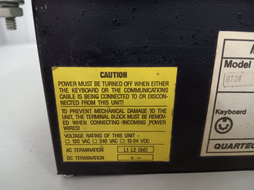 QUARTECH DIGITAL MESSAGE DISPLAY 8720 RS-232 DATAMATE TIME BASE GENERATOR