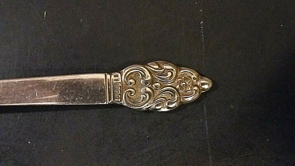 Oneida Vinland stainless salad fork 6 3/4"