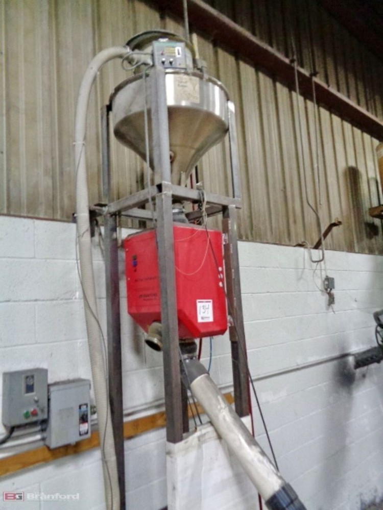 Conair Self-Contained Vacuum Loader w/ Bunting Quicktron 03 Metal Separator