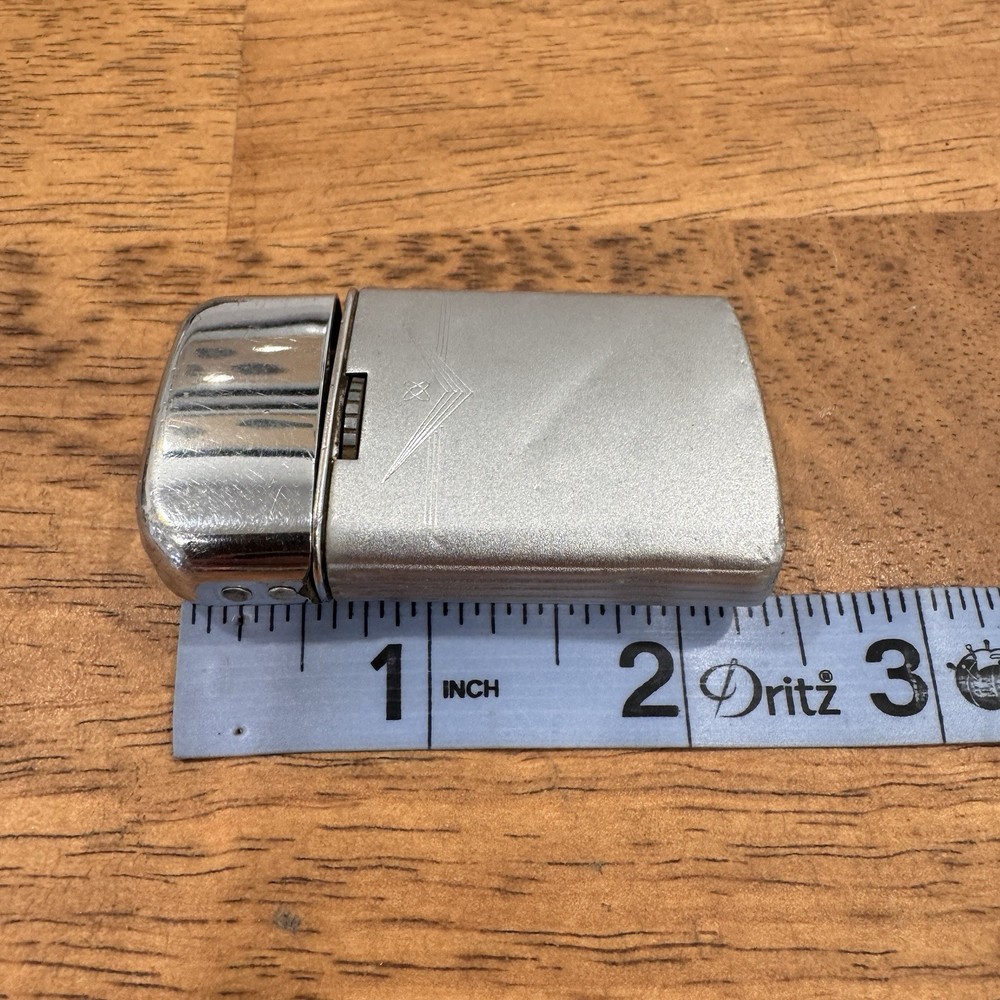 Vintage Ronson Cigarette Lighter Silver Atomic Midcentury Modern