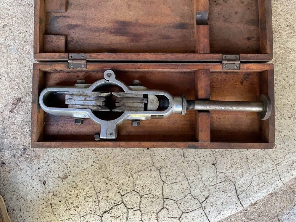 Vintage Shaftru Milling Tool Threading Tool