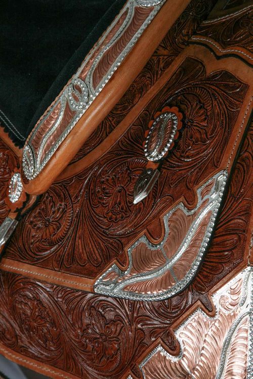 Double T fully tooled show horse saddle 16"