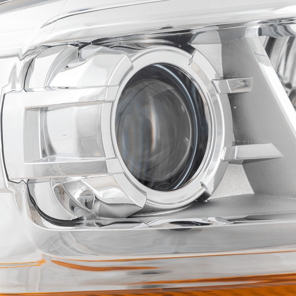 Halogen Headlight For 2015-2017 Ford Expedition with Bulb/s Projector Passenger