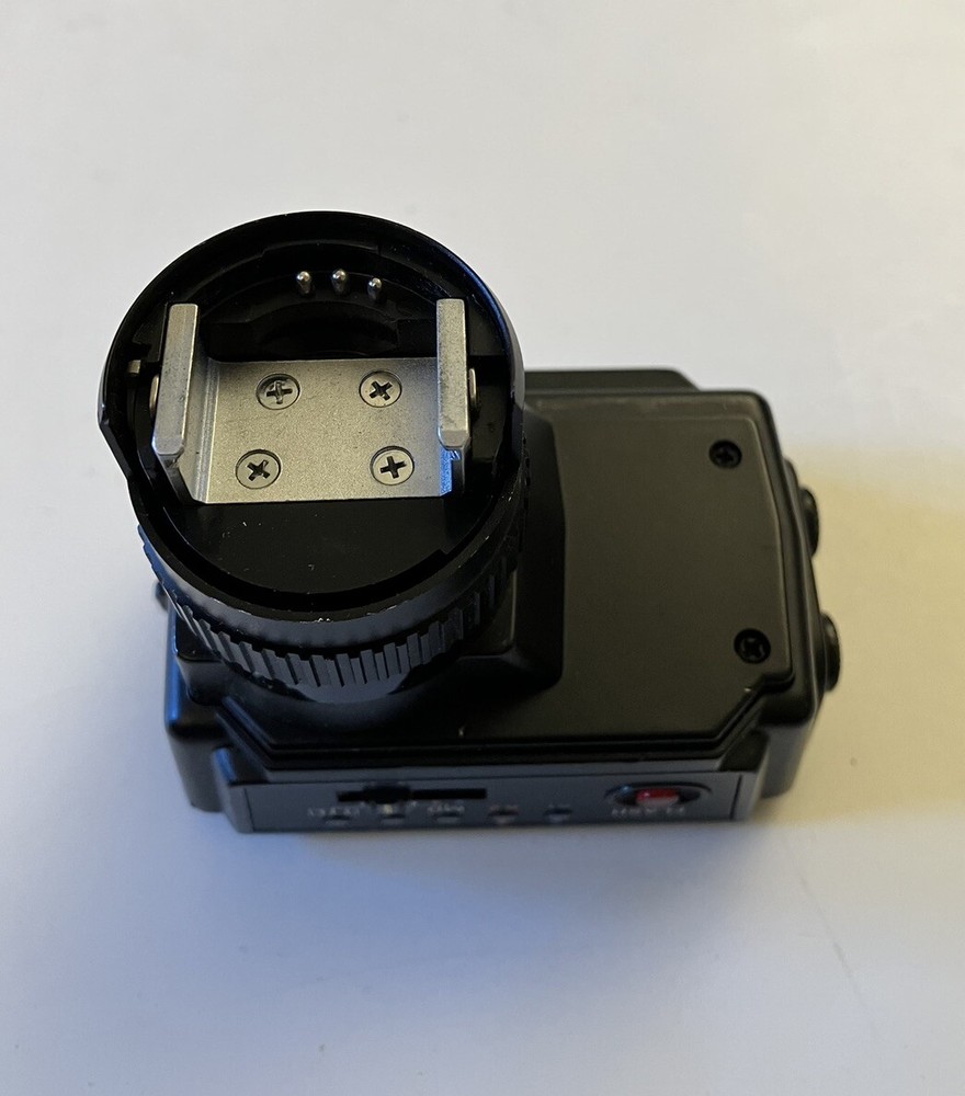 Nikon AS-8 Flash Adapter for SB-16 Speedlite Great Condition.