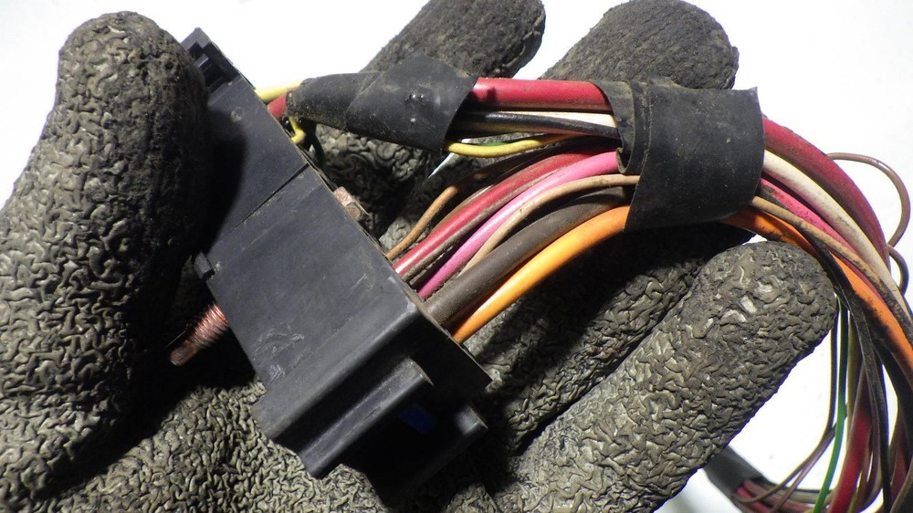 02 GMC SAVANA 3500 VAN Ignition W/Key