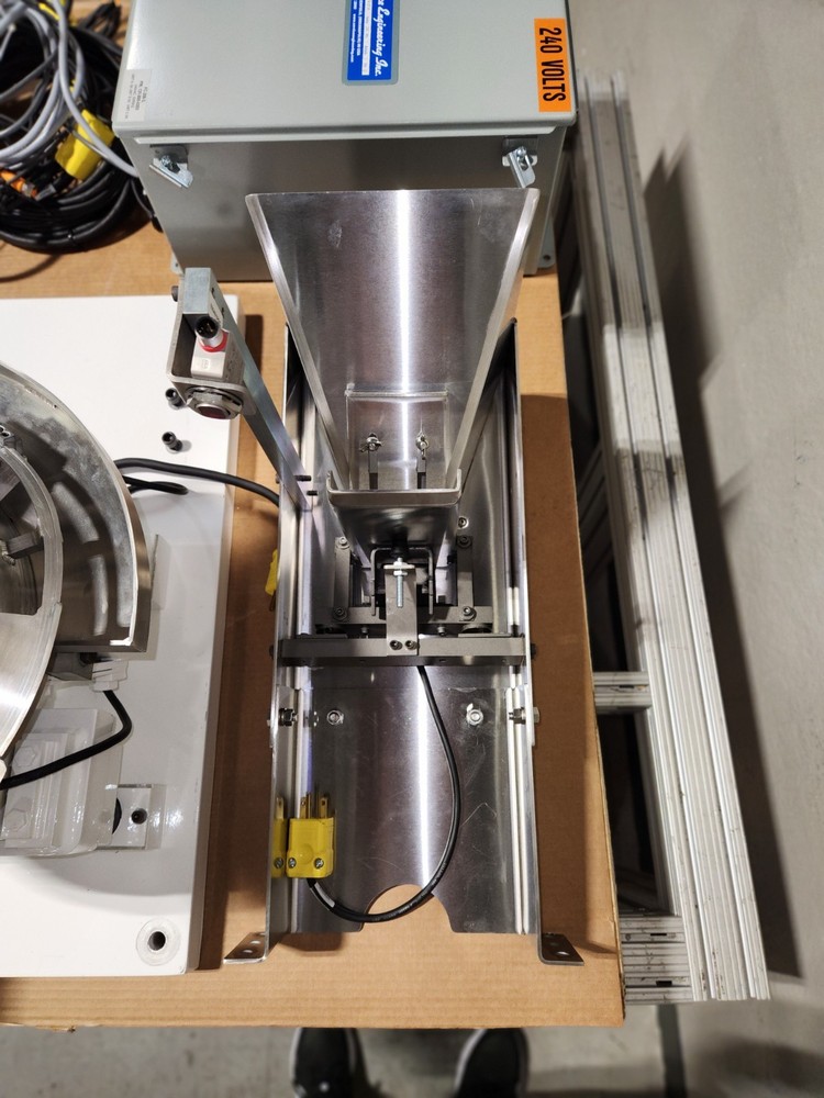 Service Engineering Vibratory Feeder Bowl/ Control Panel/ Feeder 230V/ 10CCW