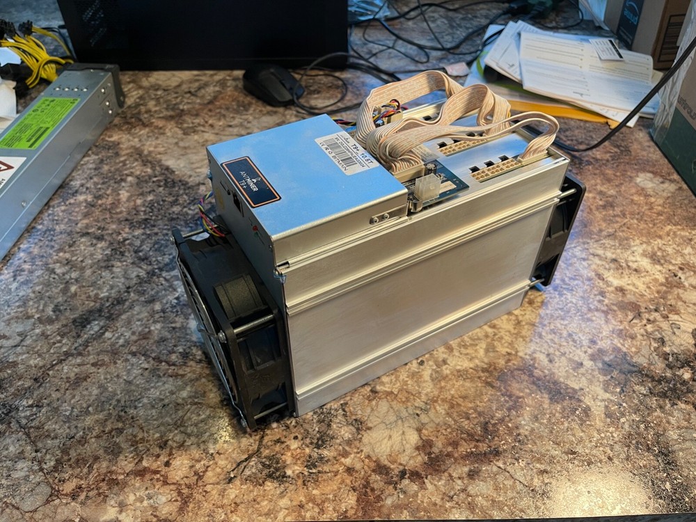 Antminer T9+ 10.5 TH NO PSU 