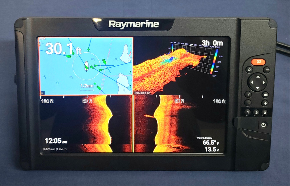 Raymarine Element 12 Chartplotter Fishfinder E70536 w/Lighthouse Premium Charts!