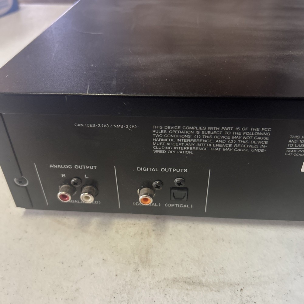 Tascam CD-200iL Professional iPod Dock Combo CD Player “DRIVE ERROR”