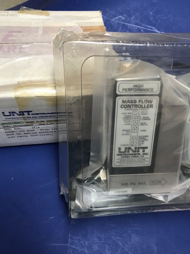 Unit UFC-1100A Mass Flow Controller SiH4, 100 SCCM, Reburbished