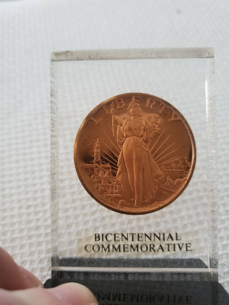 US Bicentennial Commemorative Coin
