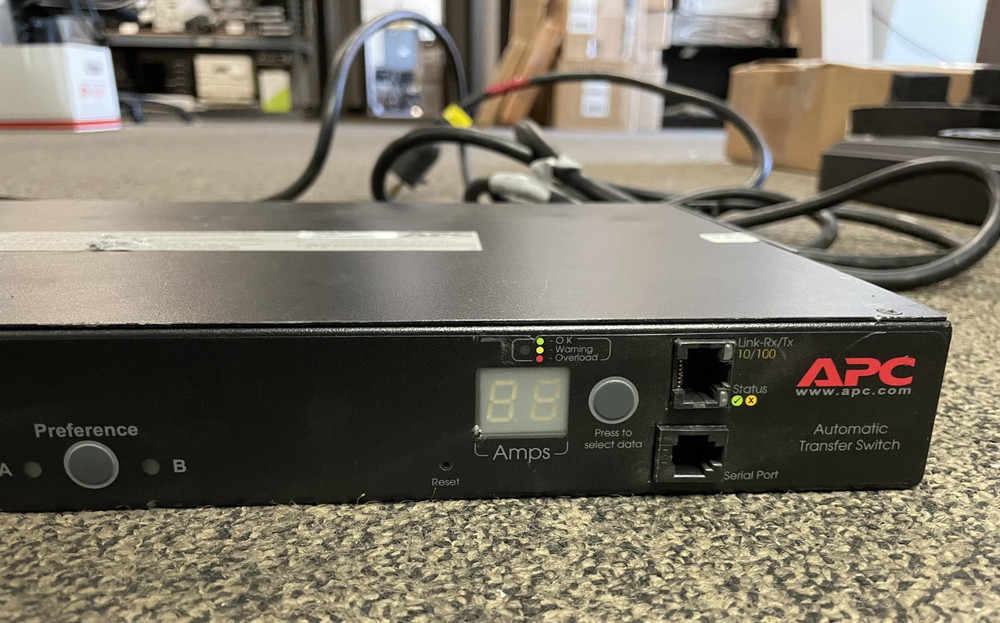 APC AP7752 Automatic Transfer Switch Rackmountable - 120V 16A 50/60Hz