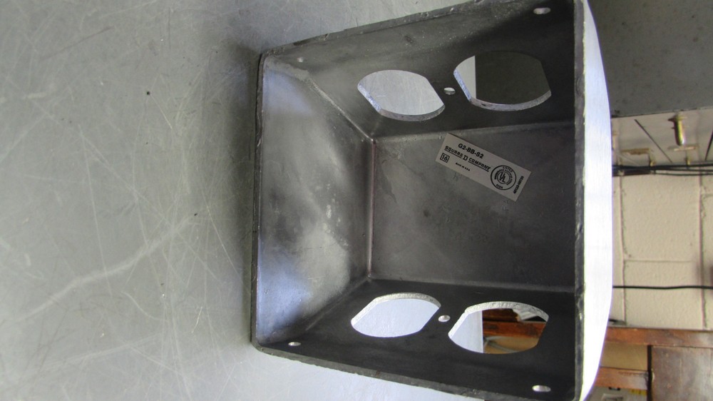 Square D G2-BB Series 2 Service Fitting NIB