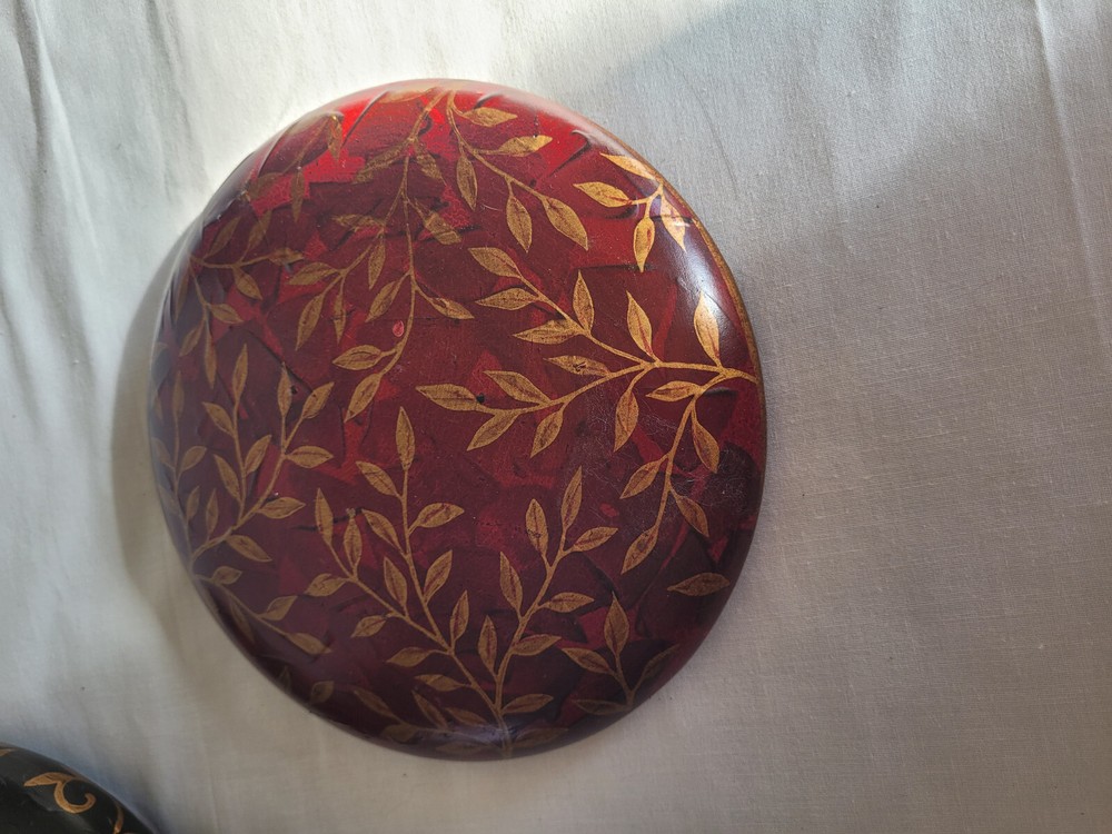 Nice black, red & gold vine & leaf large ceramic trinket jar, candy dish