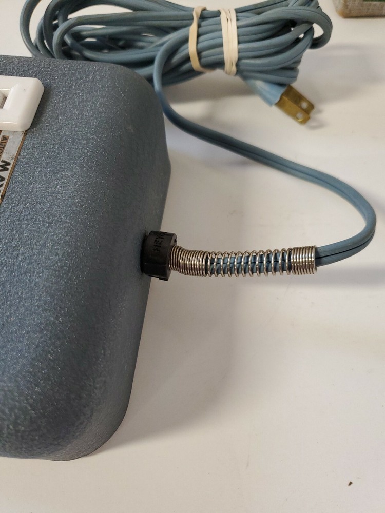 Automatic Projector Switch | Shuts lights on & off | Mayfair | w/ IB | $14 |