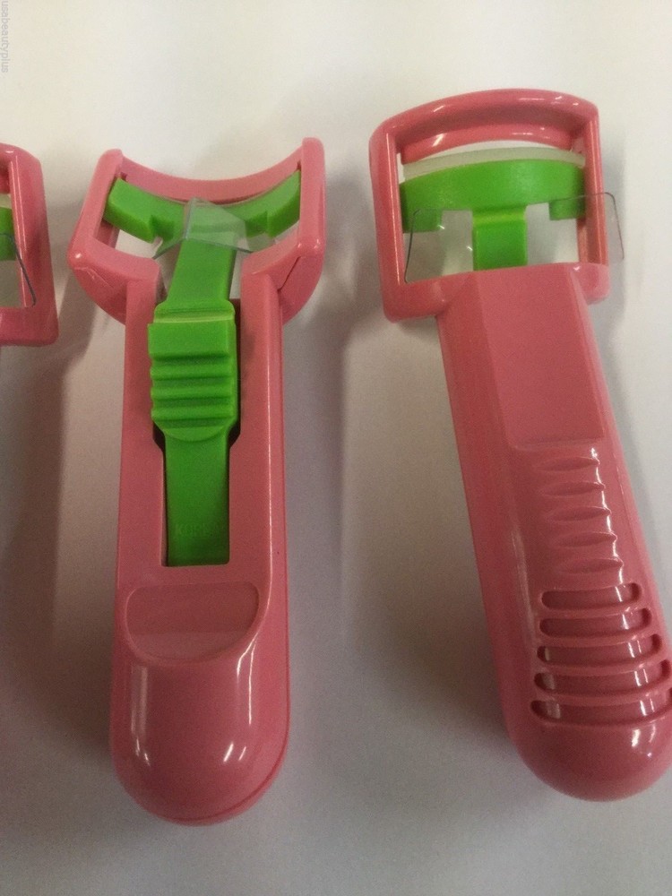 3 X Maybelline Plastic Eyelash Curler - Pink - NEW.