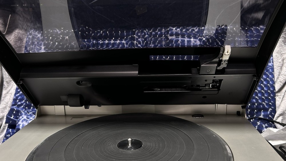 Technics SL-L2 Direct Drive Automatic Turntable System For Part Or Repair