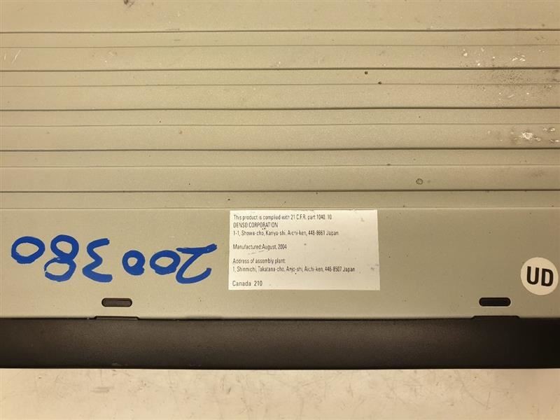 02-05 LEXUS IS300 NAVIGATION DVD PLAYER