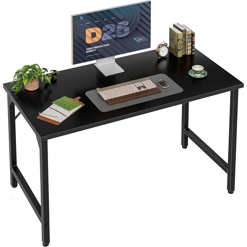Modern Desk Wood Surface Sturdy Metal Frame Easy Assembly Gaming Computer Table