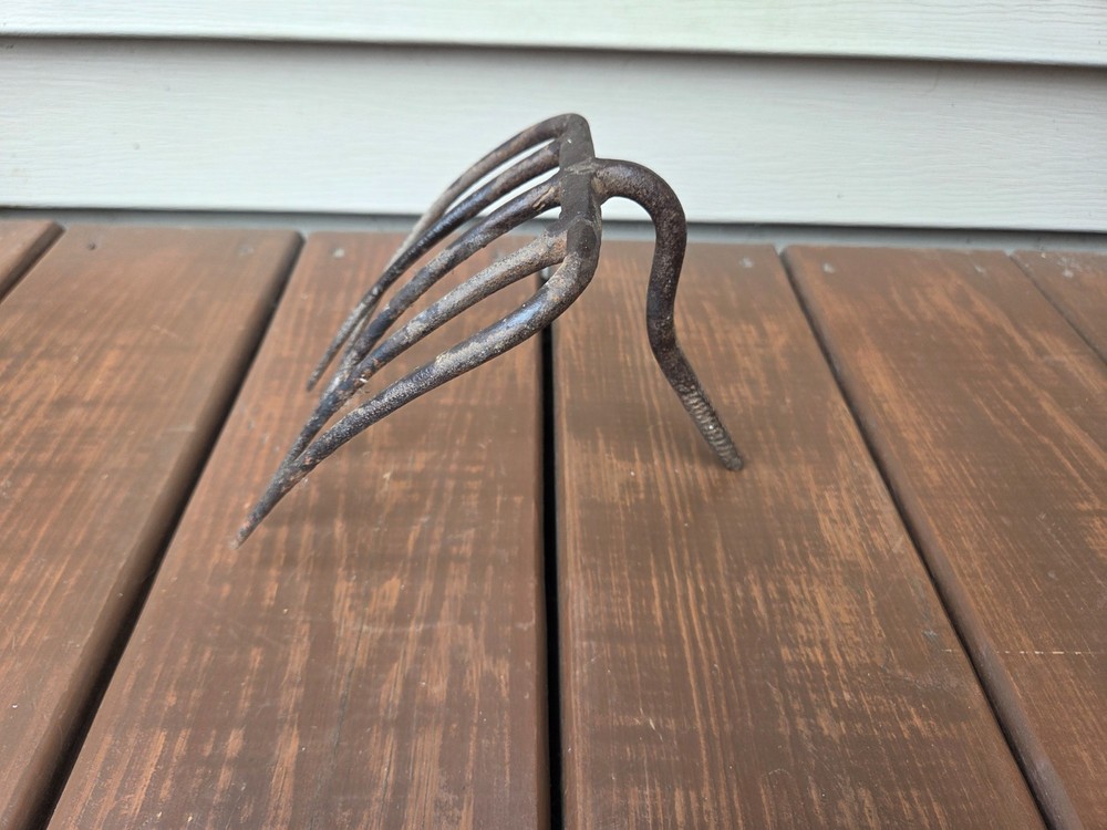 Vintage Primitive Bent Fork Rake Head 5 Tines Rusty Rustic no handle