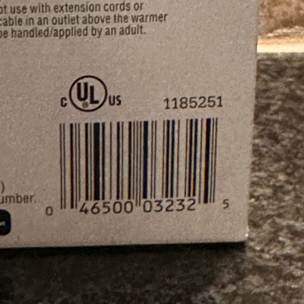 NEW Raid Essentials Flying Insect Light Trap Starter Kit: 1 Device & 1 Refill 💡