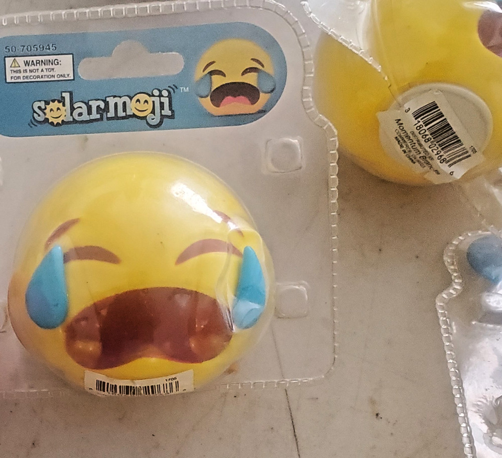 2PC sad crying emoji BOBBLEHEAD SOLAR gift