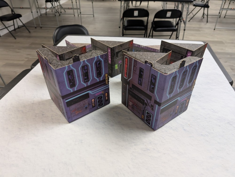 Warhammer 40k Terrain: Squad Marks Foldable Terrain Set - 8 Ruins