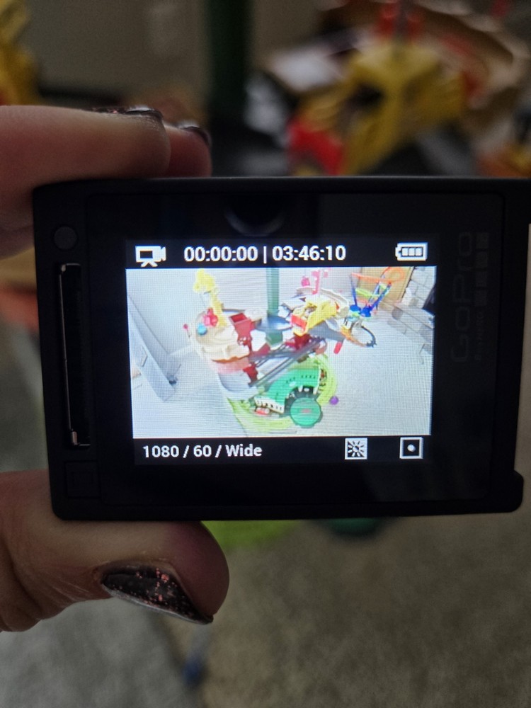 Gopro Hero 4 With Case Different Backs. Wearable Mount W/ Different Attachments