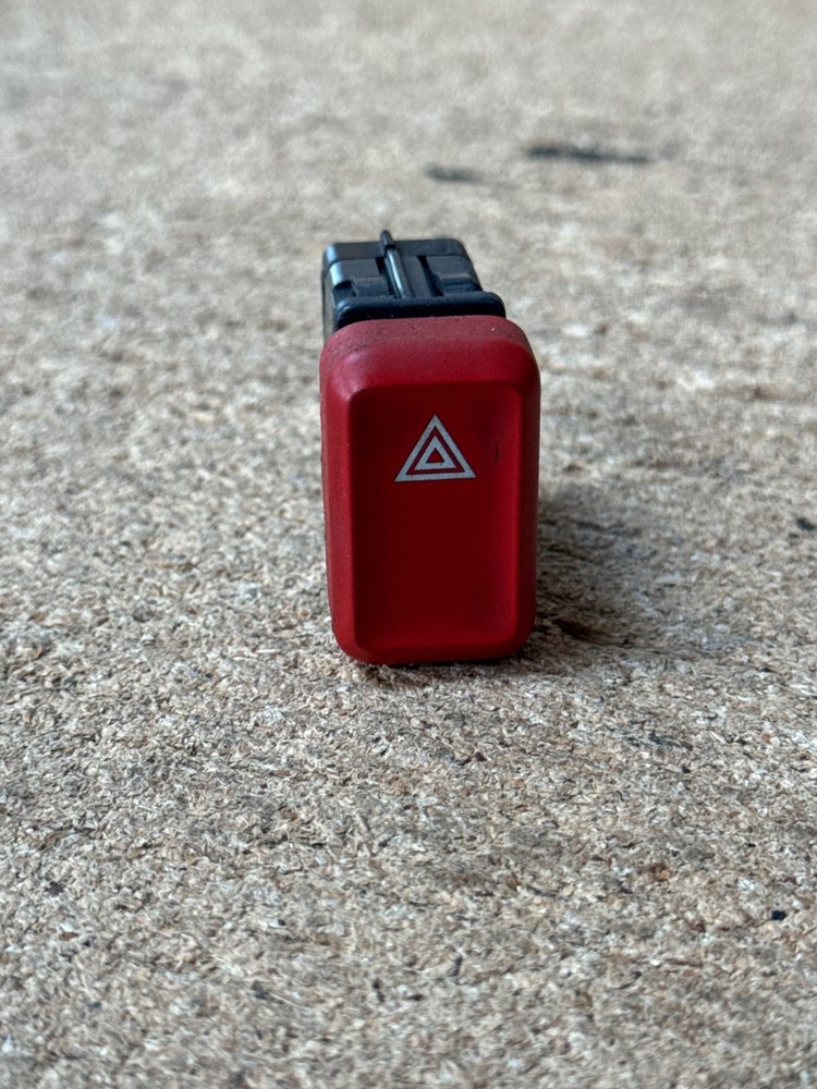 DAF LF CF XF Hazard Warning Light Switch 1832362 21673170