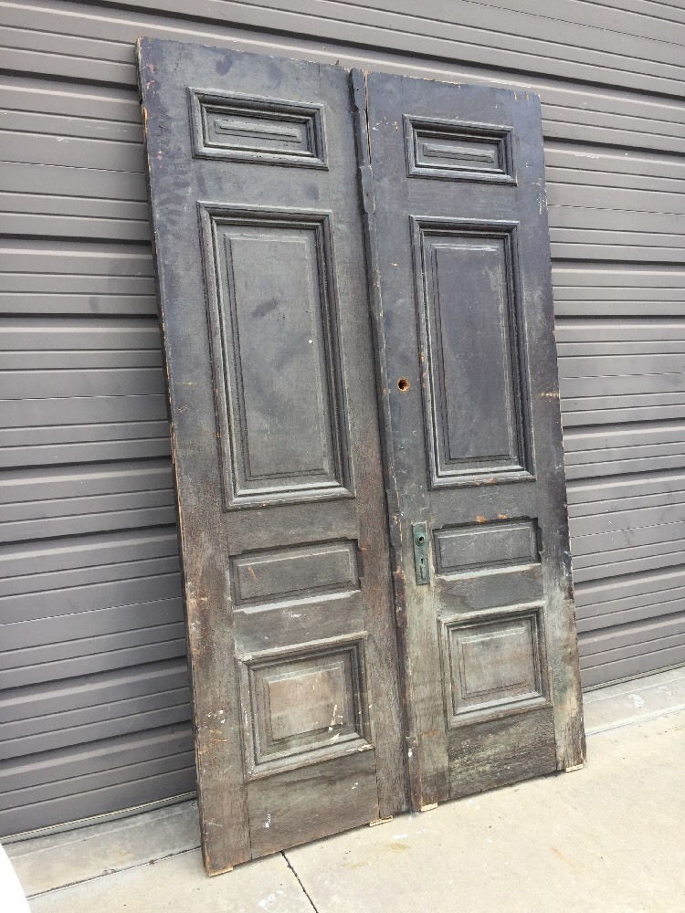 An 402 Antique Double Doors Set Raised Panel 51 X 87.5