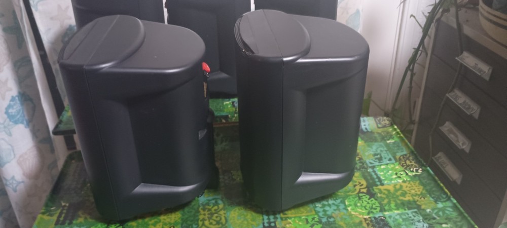 Acoustic Research AR The Edge Speakers PAIR