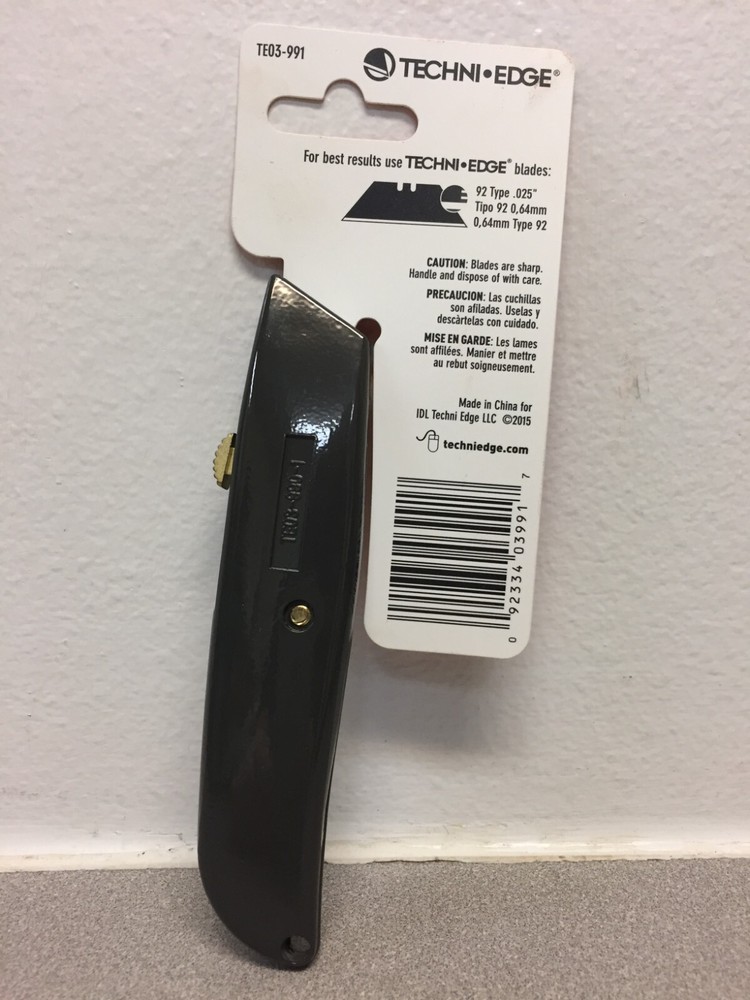 Techni Edge TE03-991 Retractable Knife Gray with 1 blade