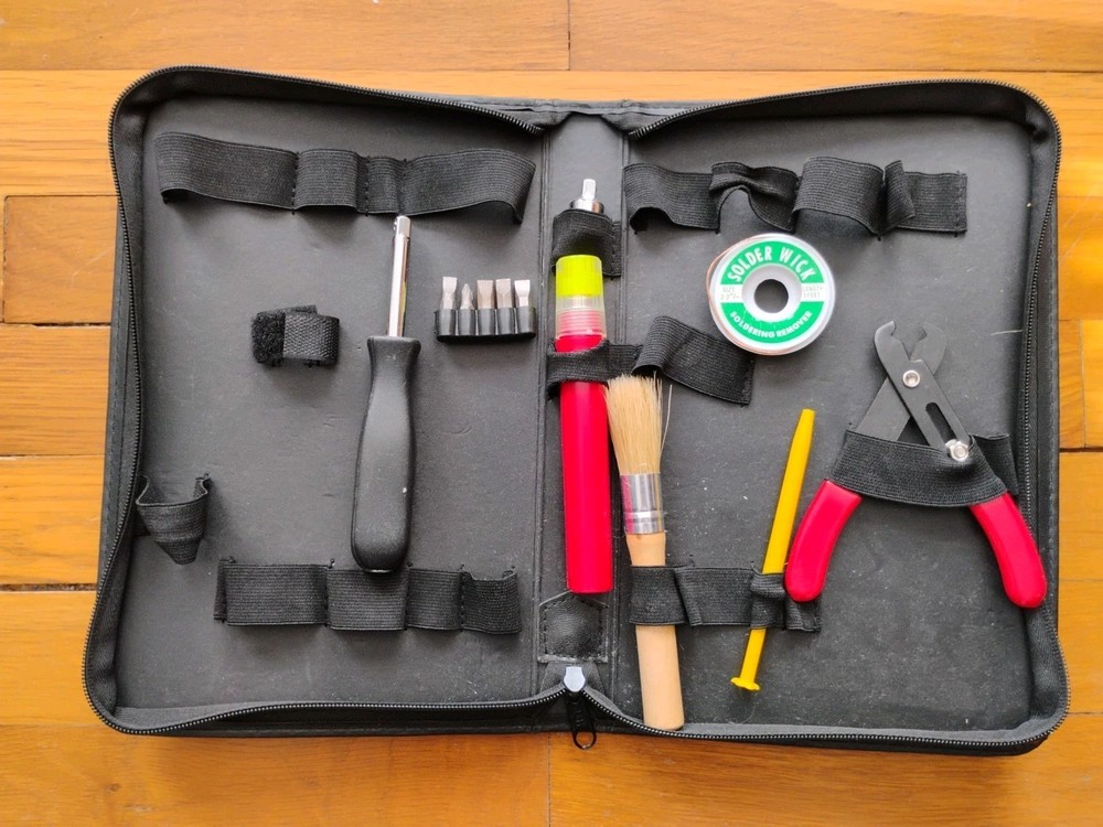 3 Computer repair tool kit binders with some tools