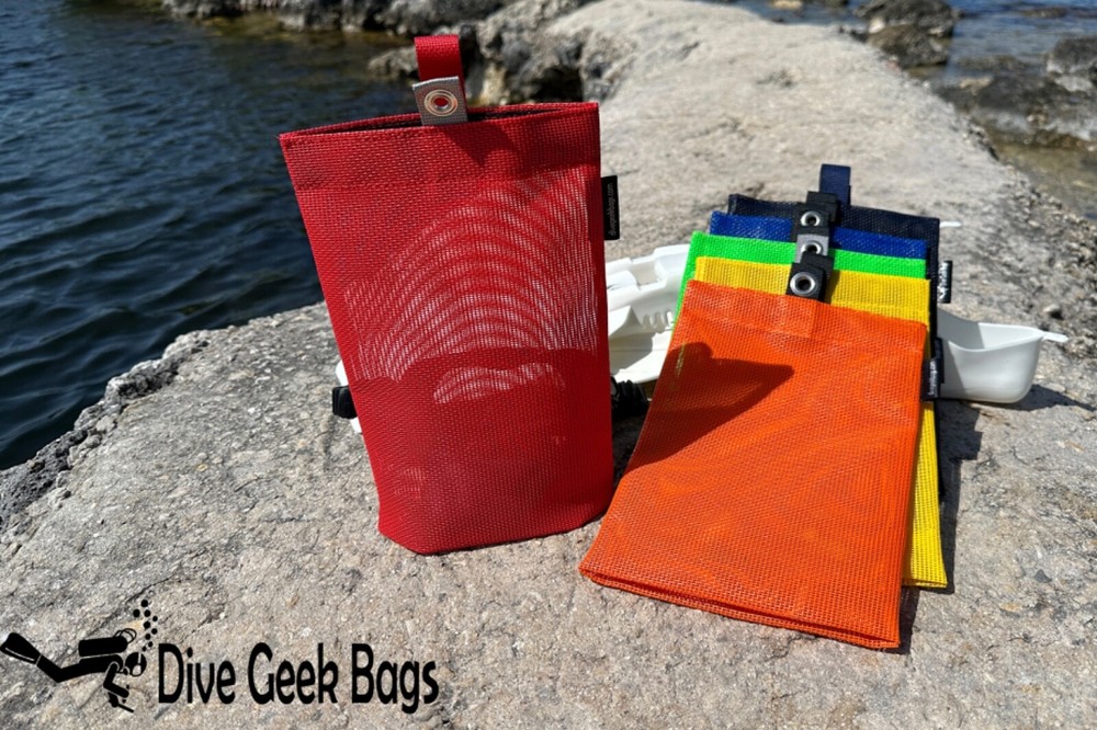Tall Dive Mesh Pouch - Flat Bottom Bag with Grommet