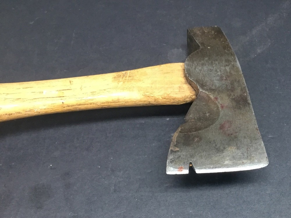 Vtg Hatchet Axe True Temper Flint Edge Trap Setter………[S9]