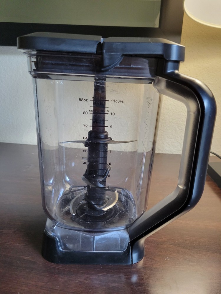 Ninja 88 oz Pitcher (11 Cups) with Blade Locking Lid for BL2012 BL2013 BlendMax