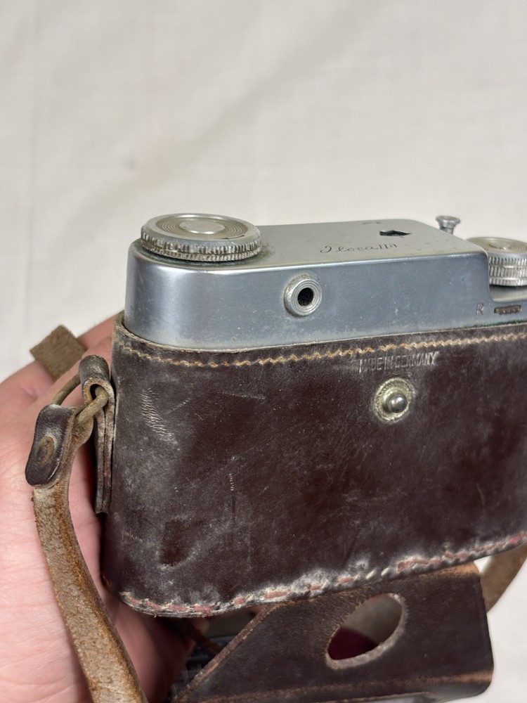 Iloca IIa Rangefinder Camera Black/Silver with Leather Case