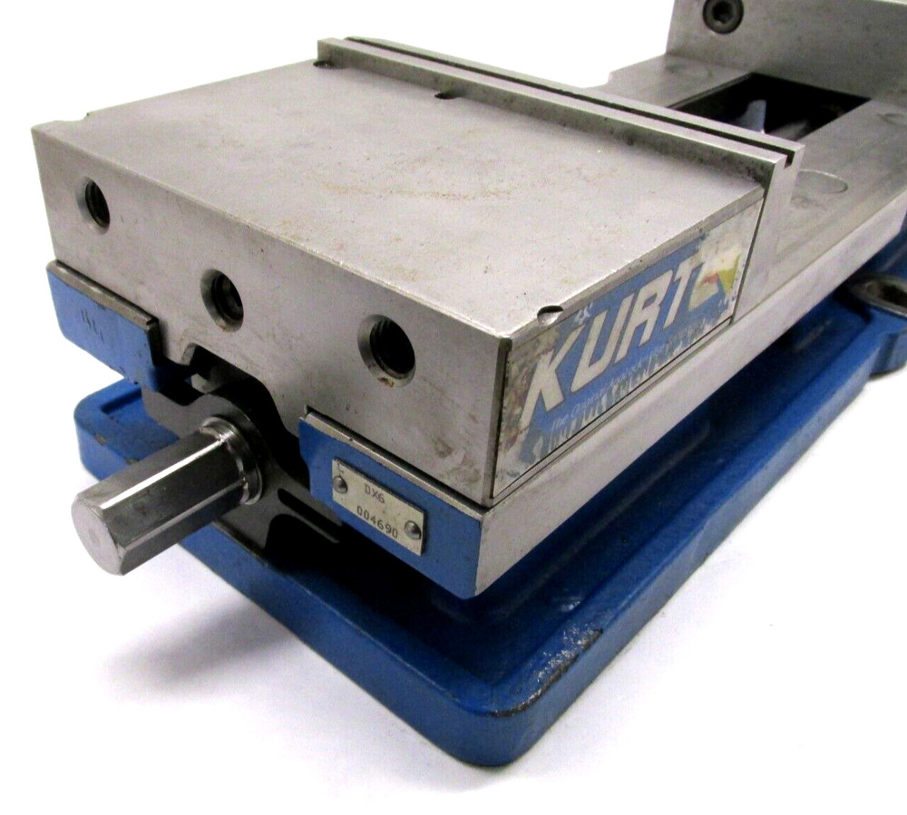 KURT ANGLOCK CROSSOVER 6" MILLING MACHINE VISE w/ JAWS & HANDLE - #DX6