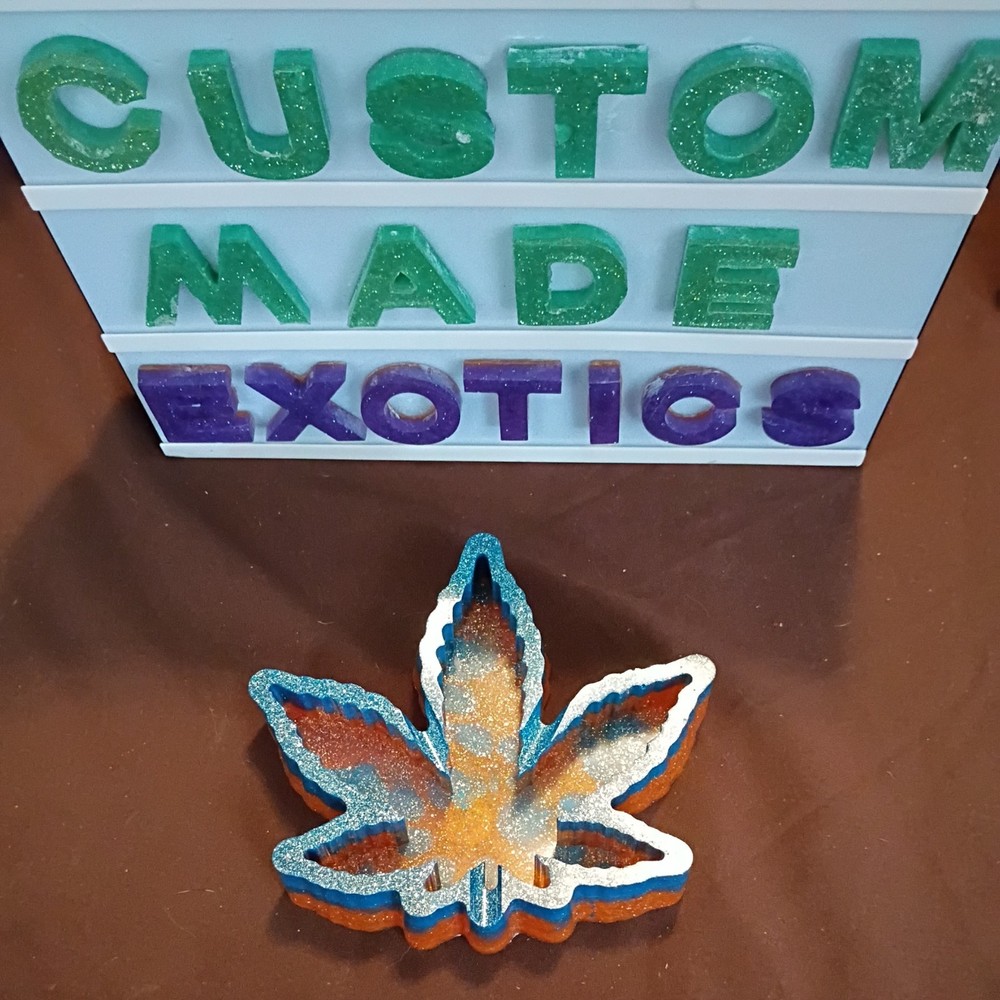 Custom Resin Art Leaf