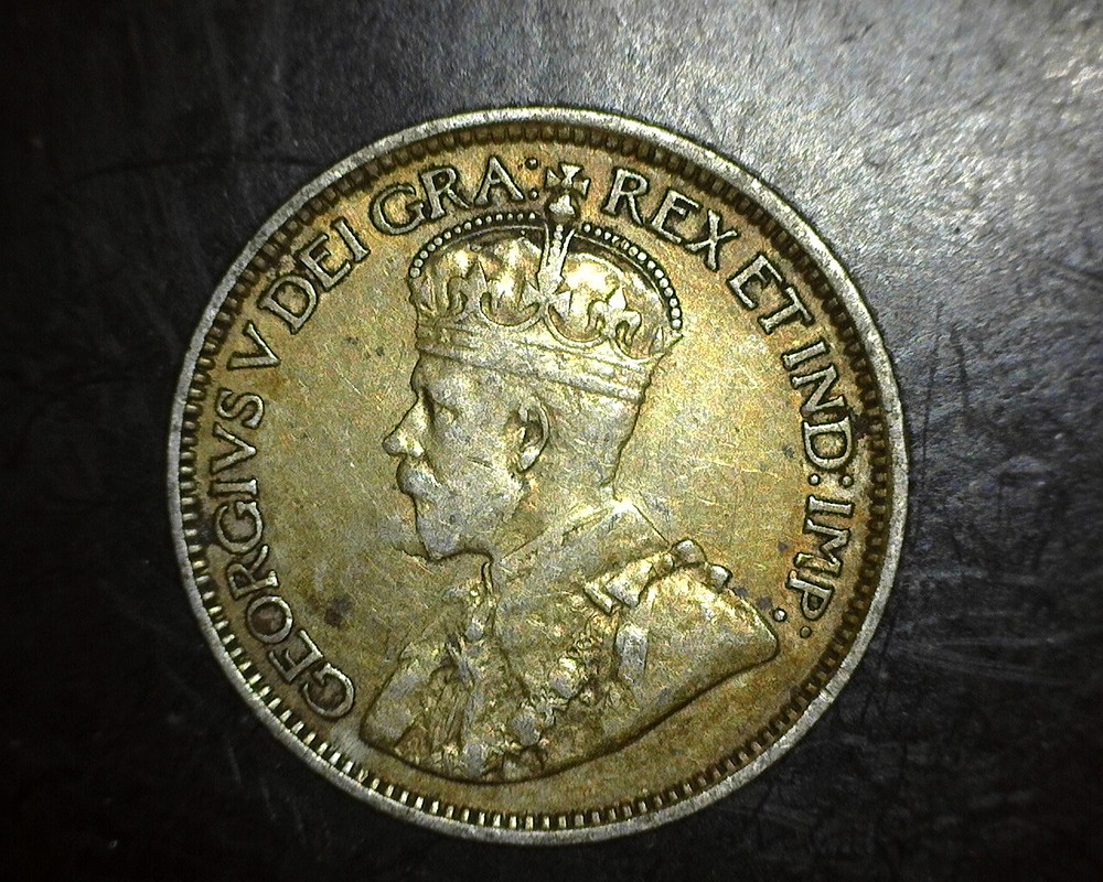 1913 Canada 10 Cents XF