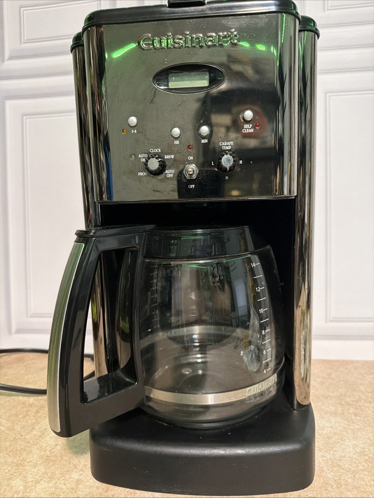Cuisinart DCC-1200 12-Cup Programmable Coffee Maker - Works Great