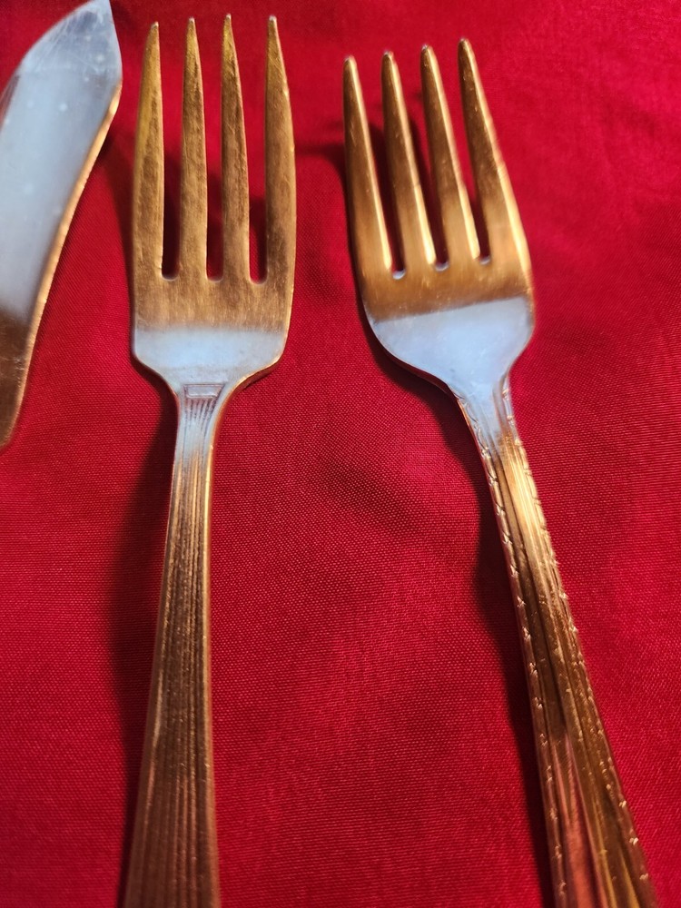 30 Pc Wm Rogers Original Rogers Silverplate Flatware Lot