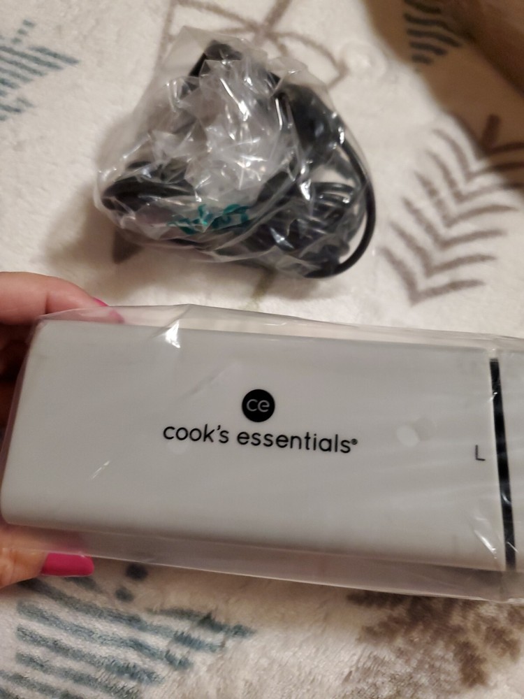 Cook's Essentials Electric 1-Stage Knife Sharpener (Grey) K55868