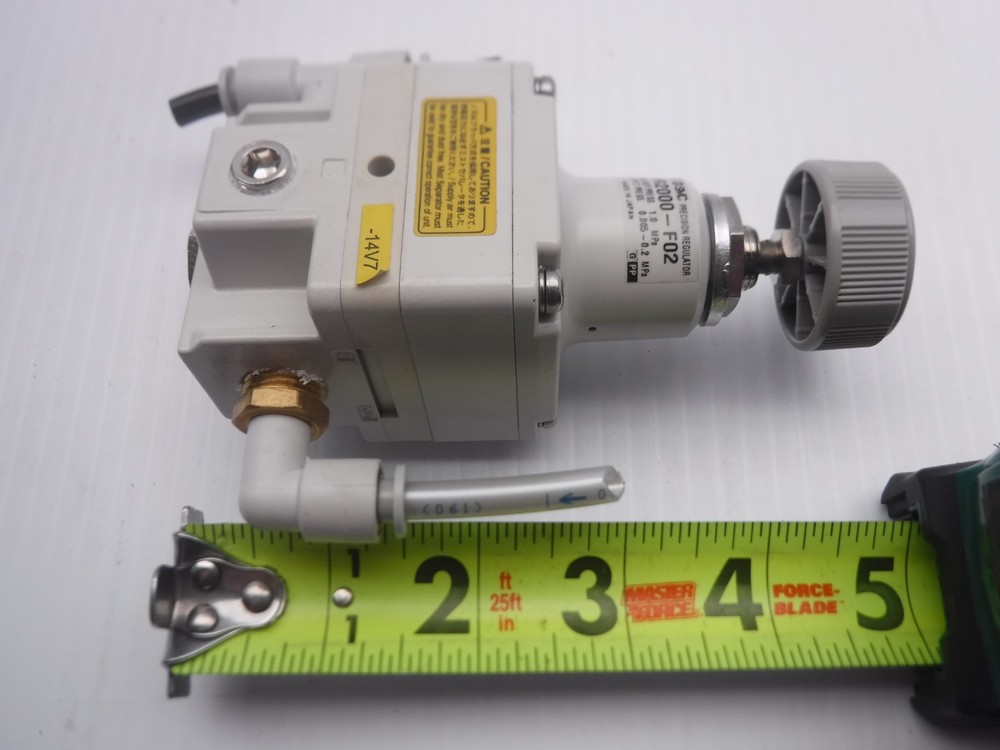 SMC IR2000-F02 Precision Regulator