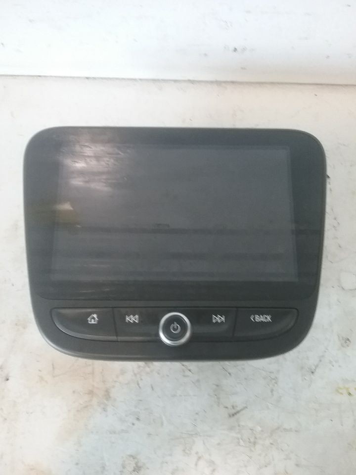 2018 Chevy Equinox 8" Display Screen and Control Panel