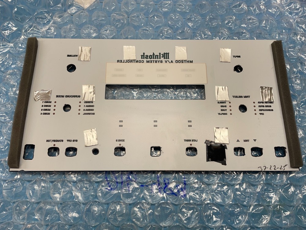 McINTOSH MHT200 FRONT PANEL -- HAS A CHIP ON THE BOTTOM RIGHT AND TOP RIGHT