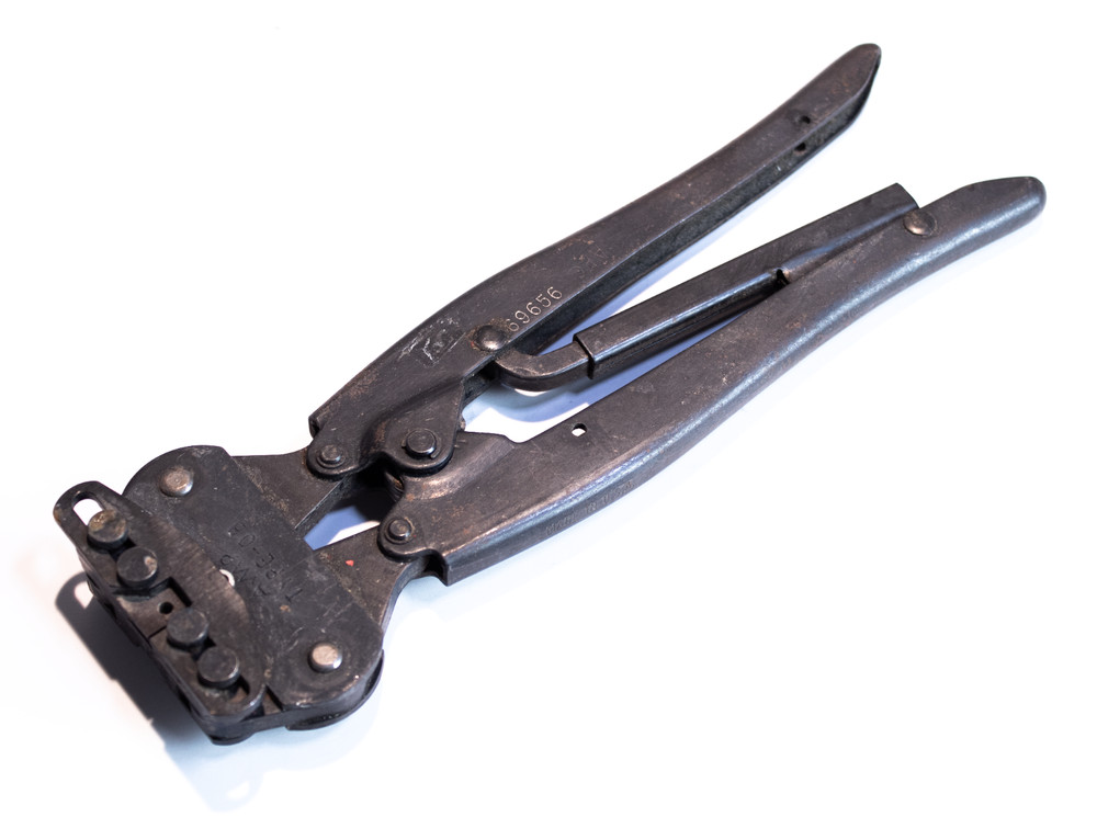 AMP Amphenol Type 0B Crimper Crimp Tool #69656